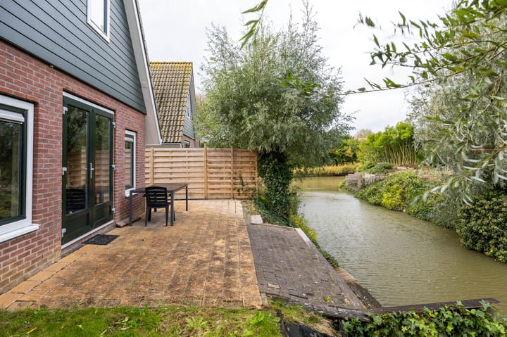 Photo 29 of De Waid 110