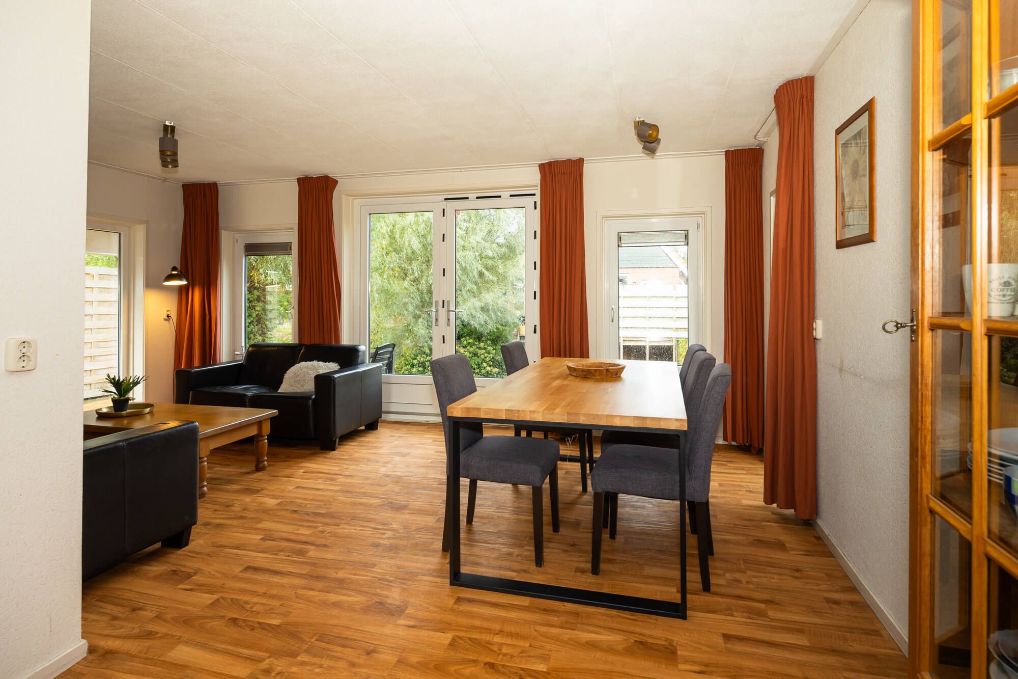 2-bedroom freehold villa in Opperdoes — photo 3 of 5