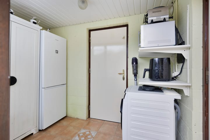 Photo 32 of Salernolaan 16