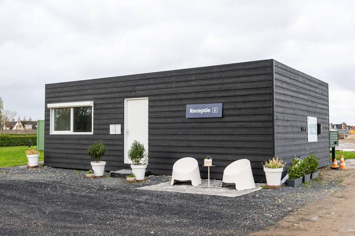 Photo 34 of De Waid 110