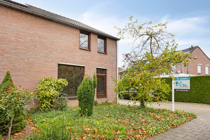 Photo 43 of Salernolaan 16