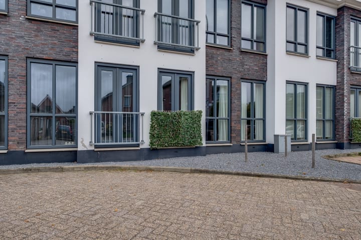 Photo 2 of Tramstraat 36-B