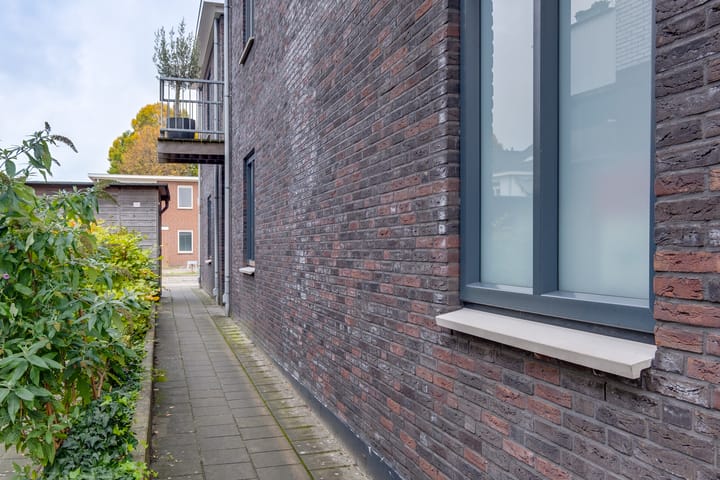 Photo 21 of Tramstraat 36-B