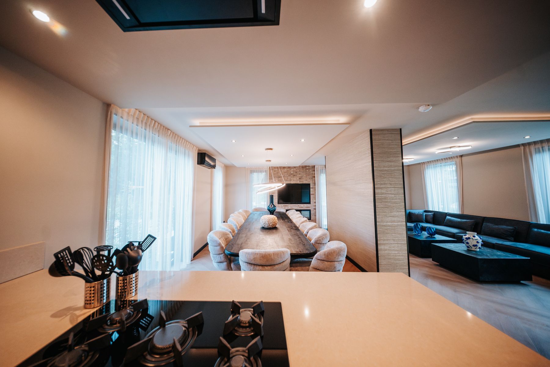 Photo 6 of Hogebrugweg 11-B2