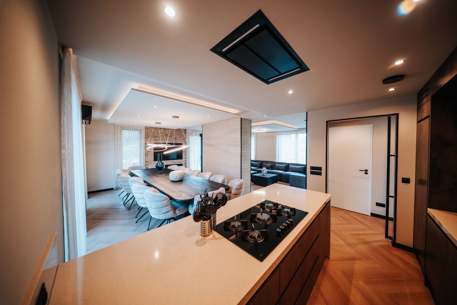 Photo 9 of Hogebrugweg 11-B2