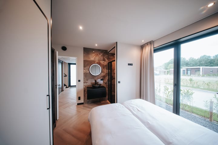 Photo 15 of Hogebrugweg 11-B2