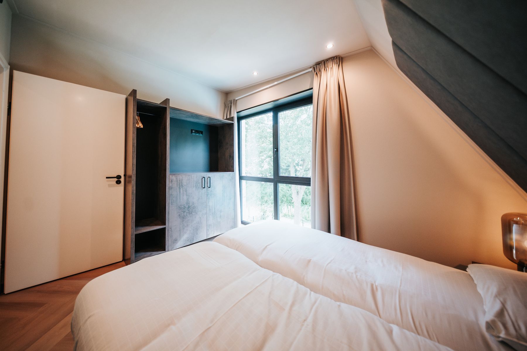 Photo 27 of Hogebrugweg 11-B2