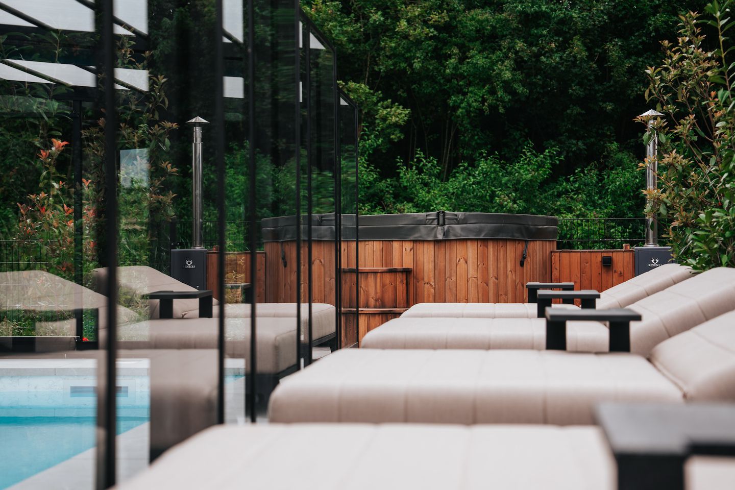 Photo 34 of Hogebrugweg 11-B2