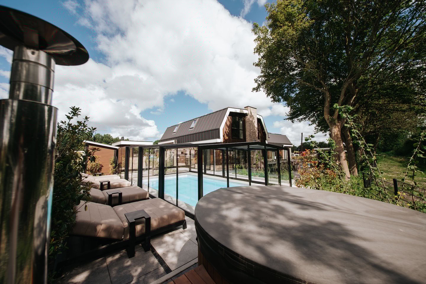 Photo 35 of Hogebrugweg 11-B2