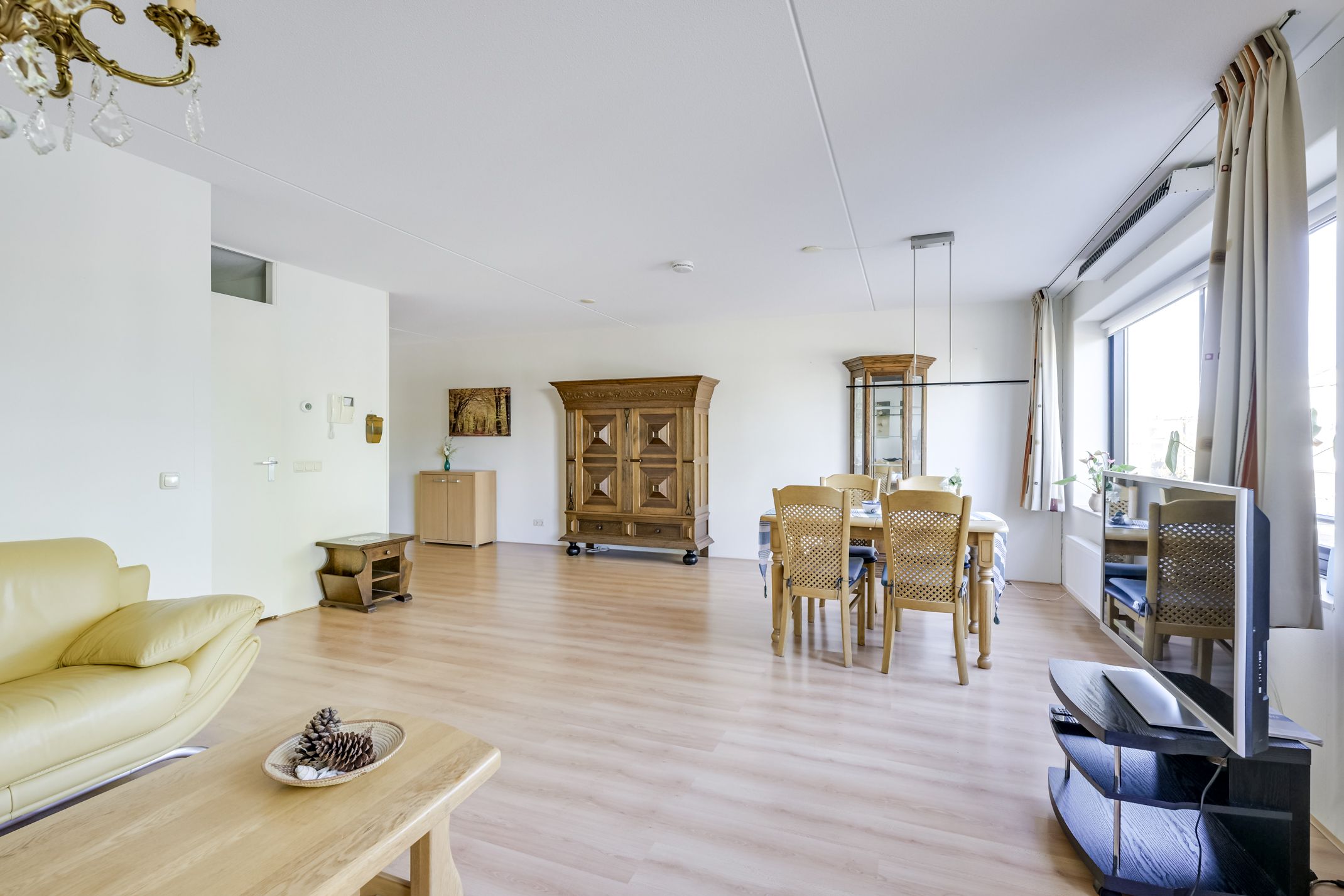 Photo 9 of Merelstraat 60