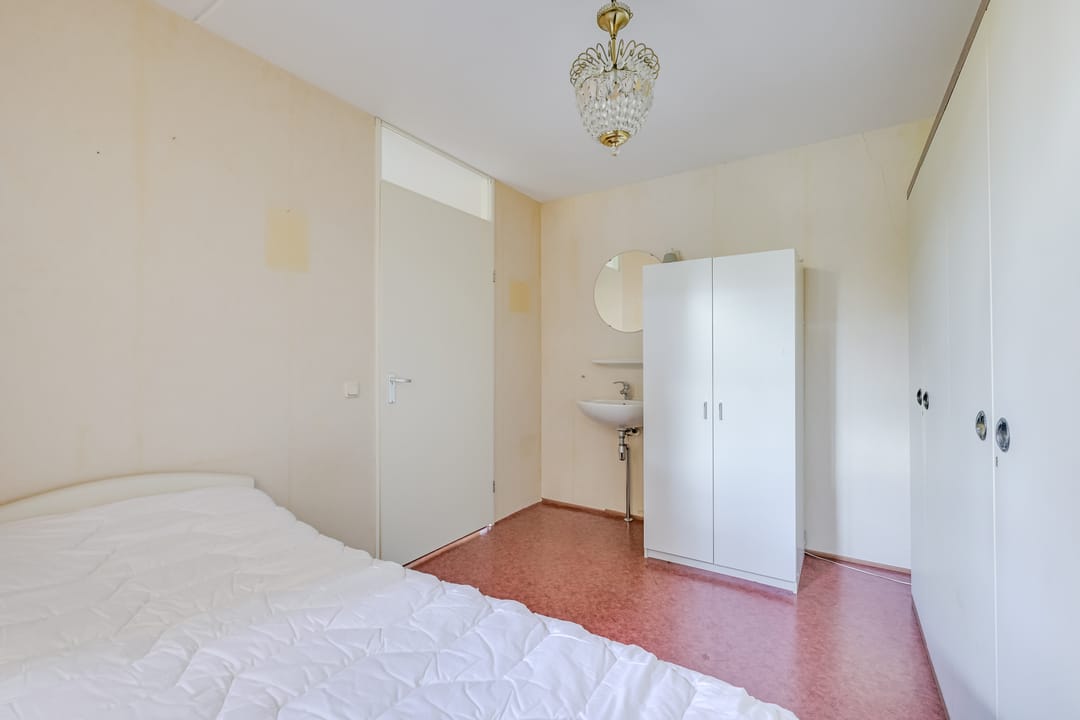 Photo 17 of Merelstraat 60