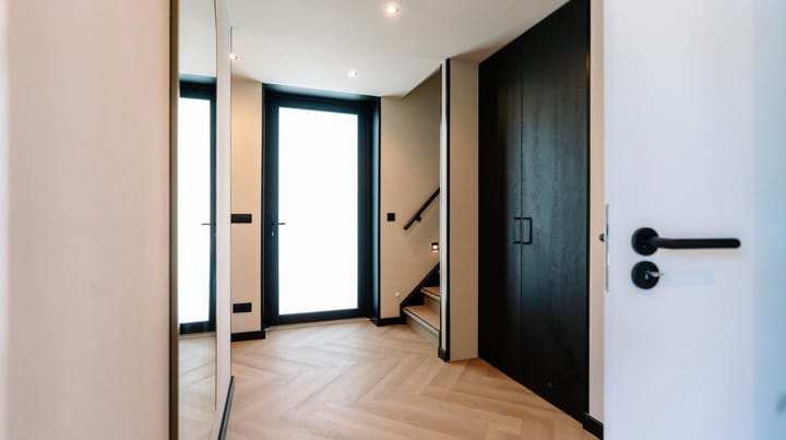 Photo 4 of Hogebrugweg 11-H89