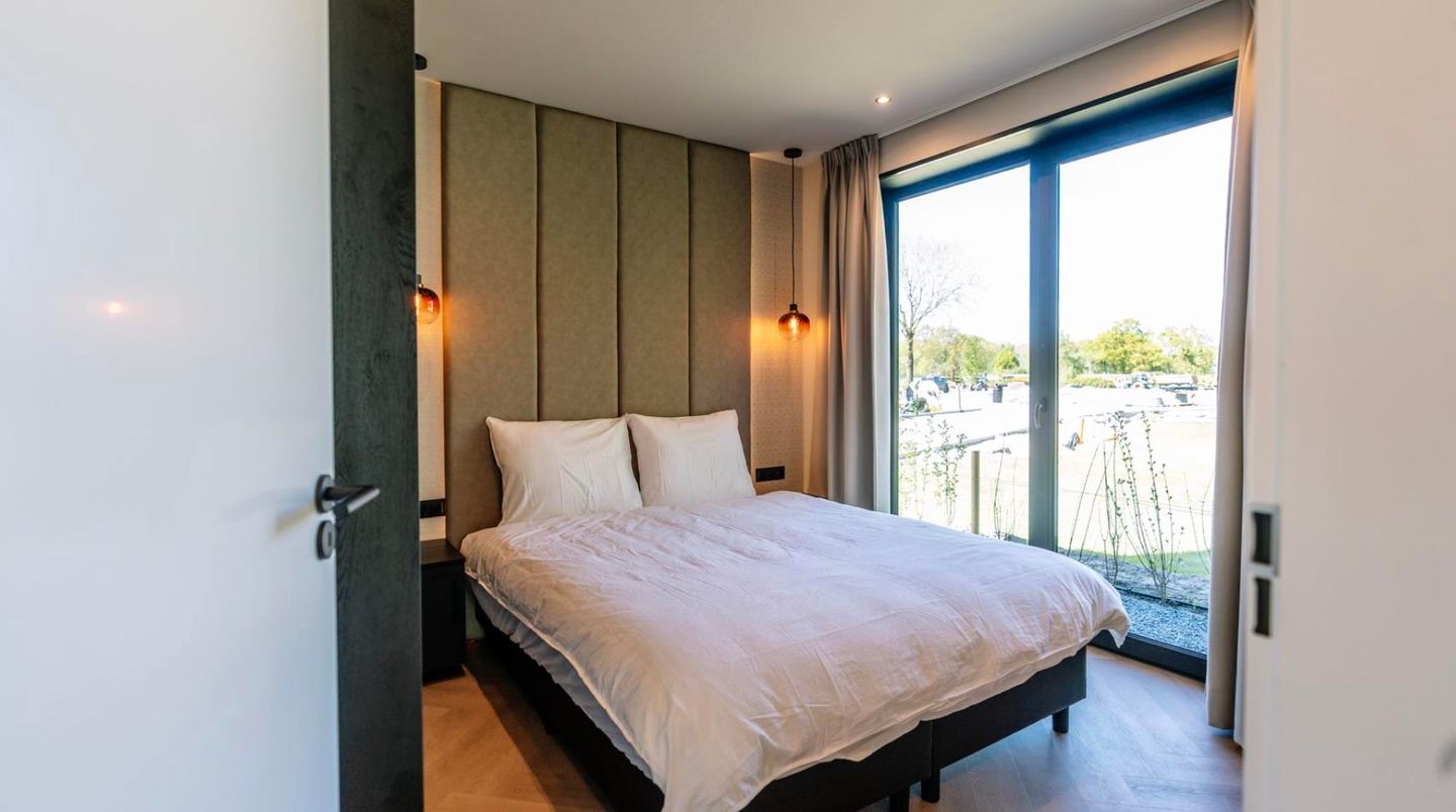 Foto 14 van Hogebrugweg 11-H89