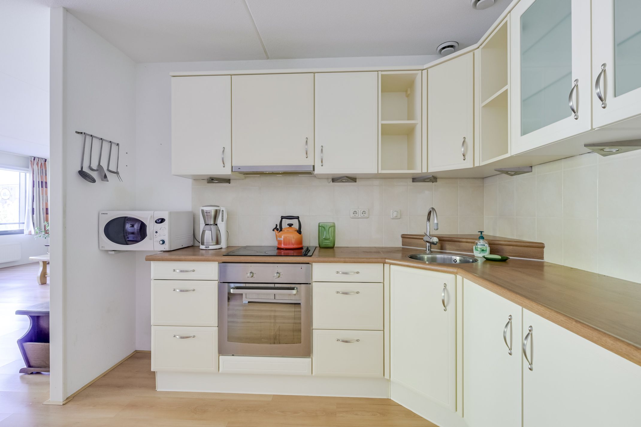 Photo 12 of Merelstraat 60