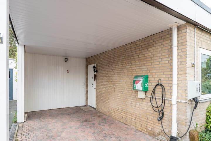 Foto 5 van Bisschop Bekkerslaan 1