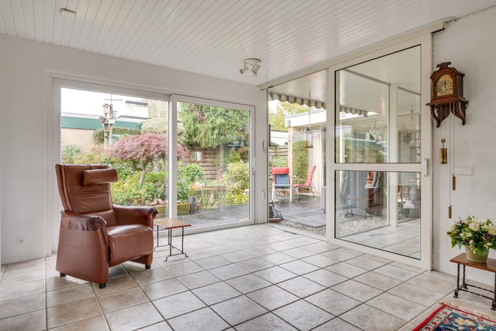 Foto 15 van Bisschop Bekkerslaan 1