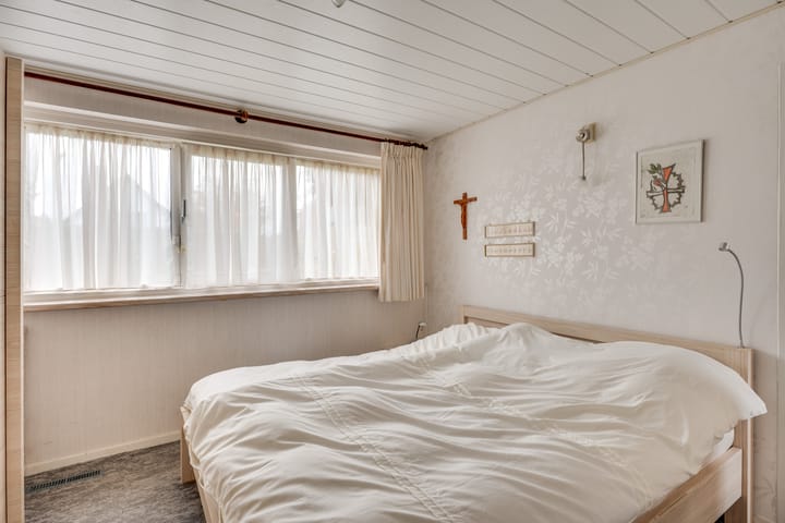 Foto 17 van Bisschop Bekkerslaan 1