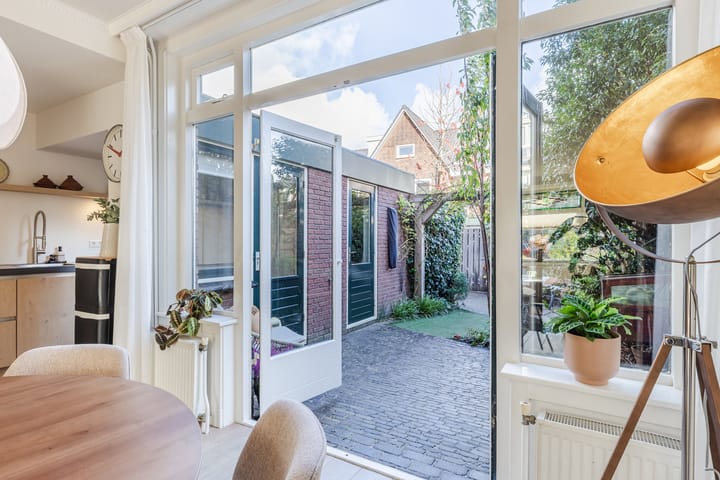 Foto 21 van Lijsterbeslaan 56