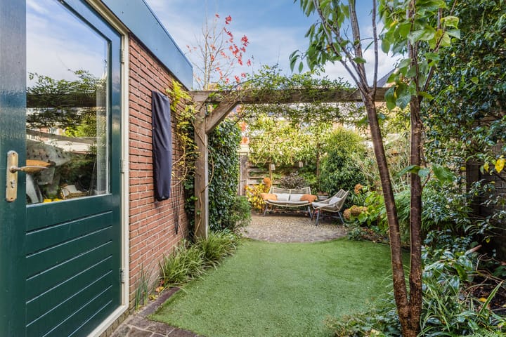 Foto 28 van Lijsterbeslaan 56