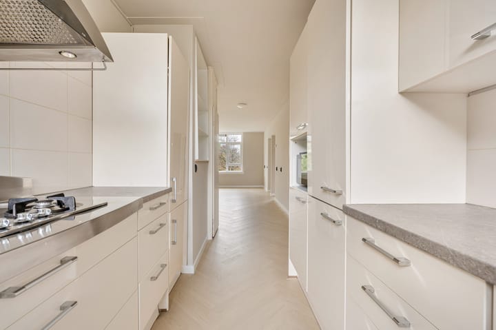 Foto 8 van Midscheeps 112