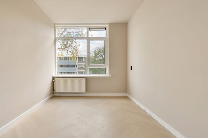 Foto 13 van Midscheeps 112