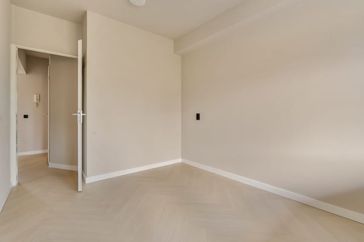 Foto 15 van Midscheeps 112