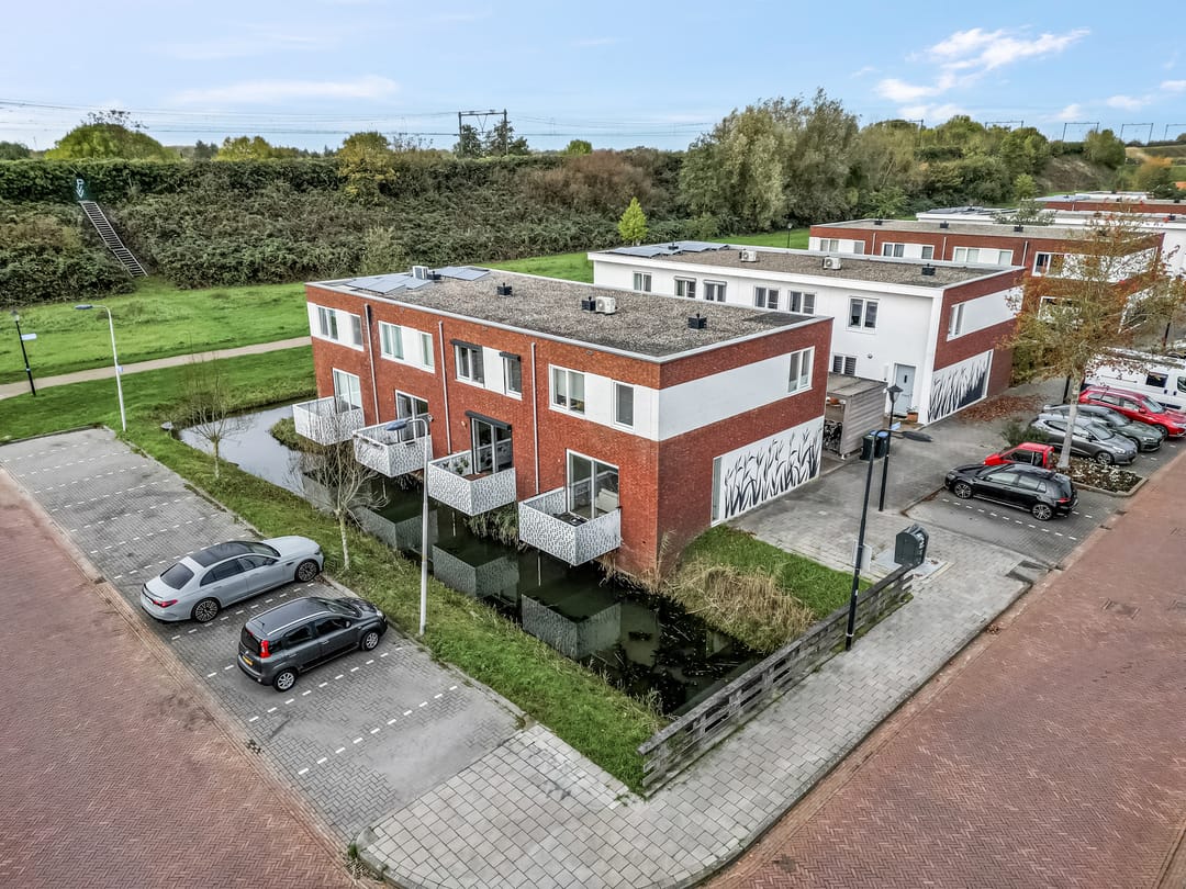 Photo 37 of P.J.W. Beltjeslaan 2