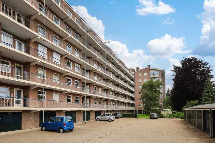 Photo 28 of Henri Dunantlaan 343