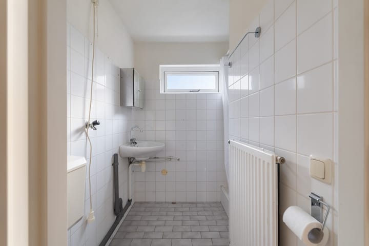 Photo 4 of Haarlemmerweg 1-E