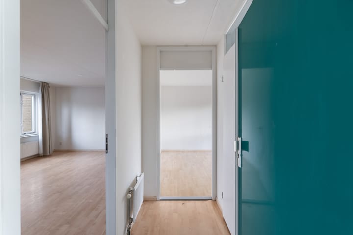 Photo 10 of Haarlemmerweg 1-E