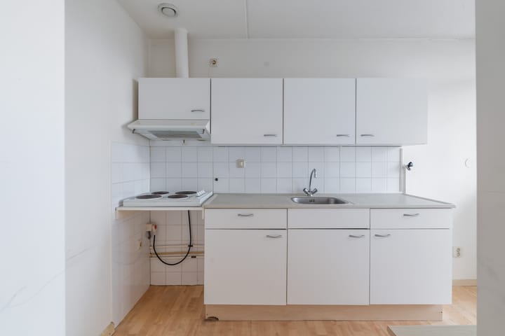 Photo 17 of Haarlemmerweg 1-E