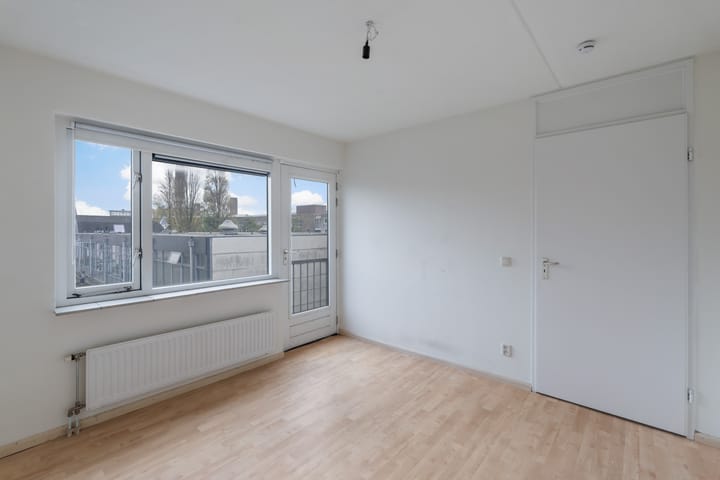 Photo 22 of Haarlemmerweg 1-E