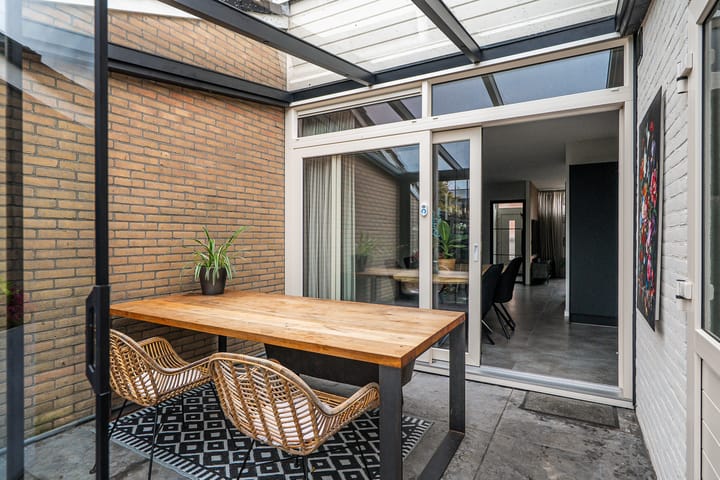 Photo 11 of Maagdepalm 45