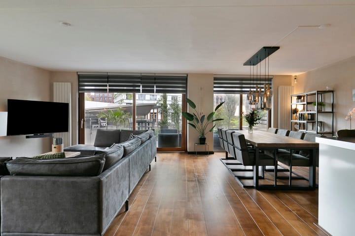 Photo 2 of Bordeslaan 421