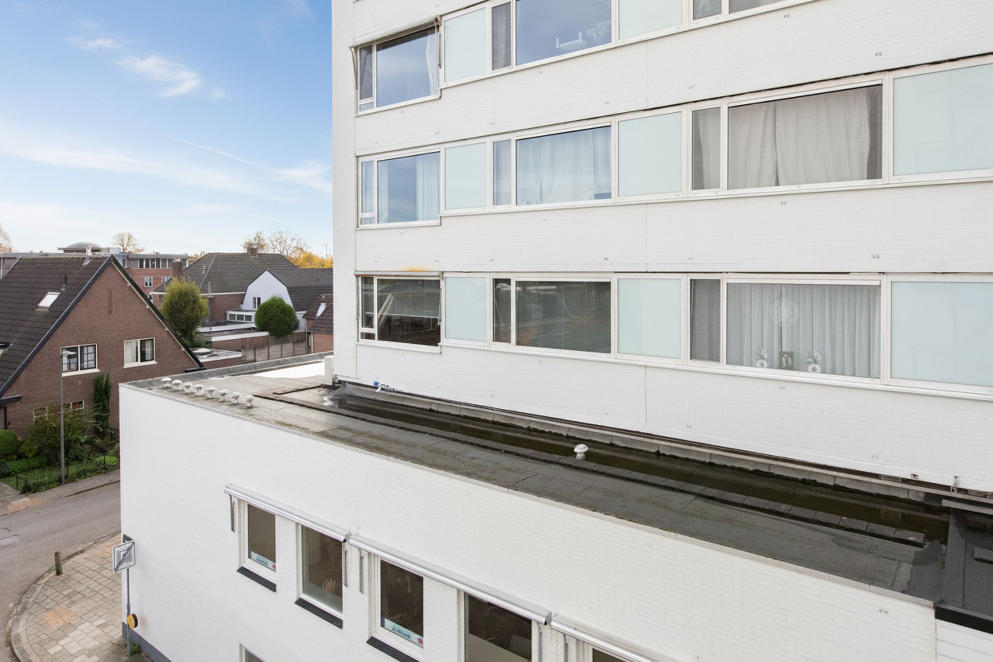 Foto 6 van Den Heuvel 104