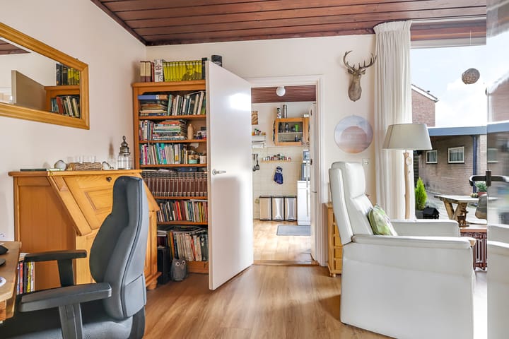 Photo 9 of De Tip 10