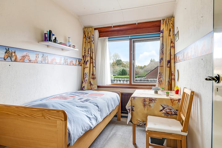 Photo 34 of De Tip 10