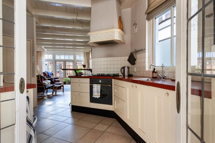 Foto 14 van Spieringstraat 59