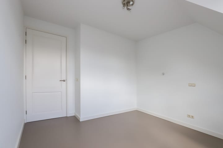 Foto 33 van Berghemseweg 140