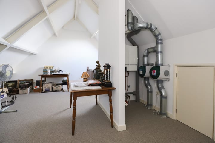 Foto 36 van Berghemseweg 140