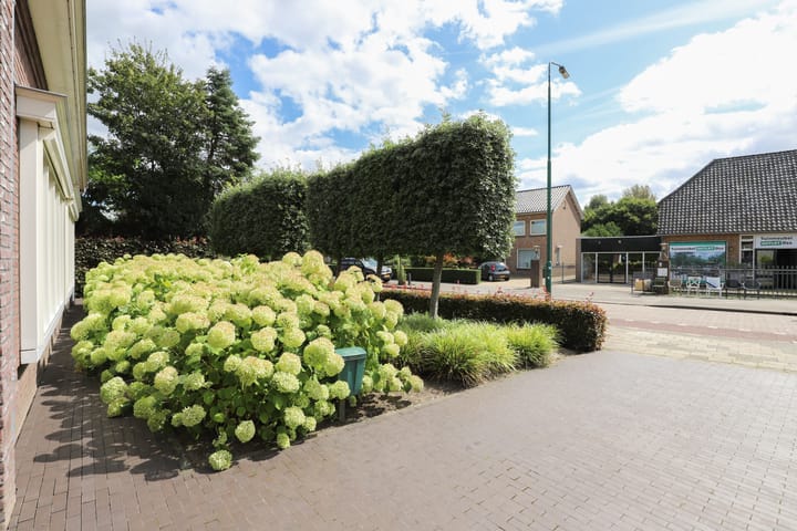 Foto 53 van Berghemseweg 140