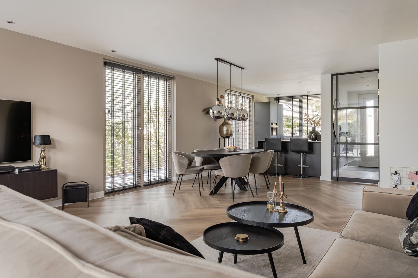 Photo 5 of Zeewolf 29