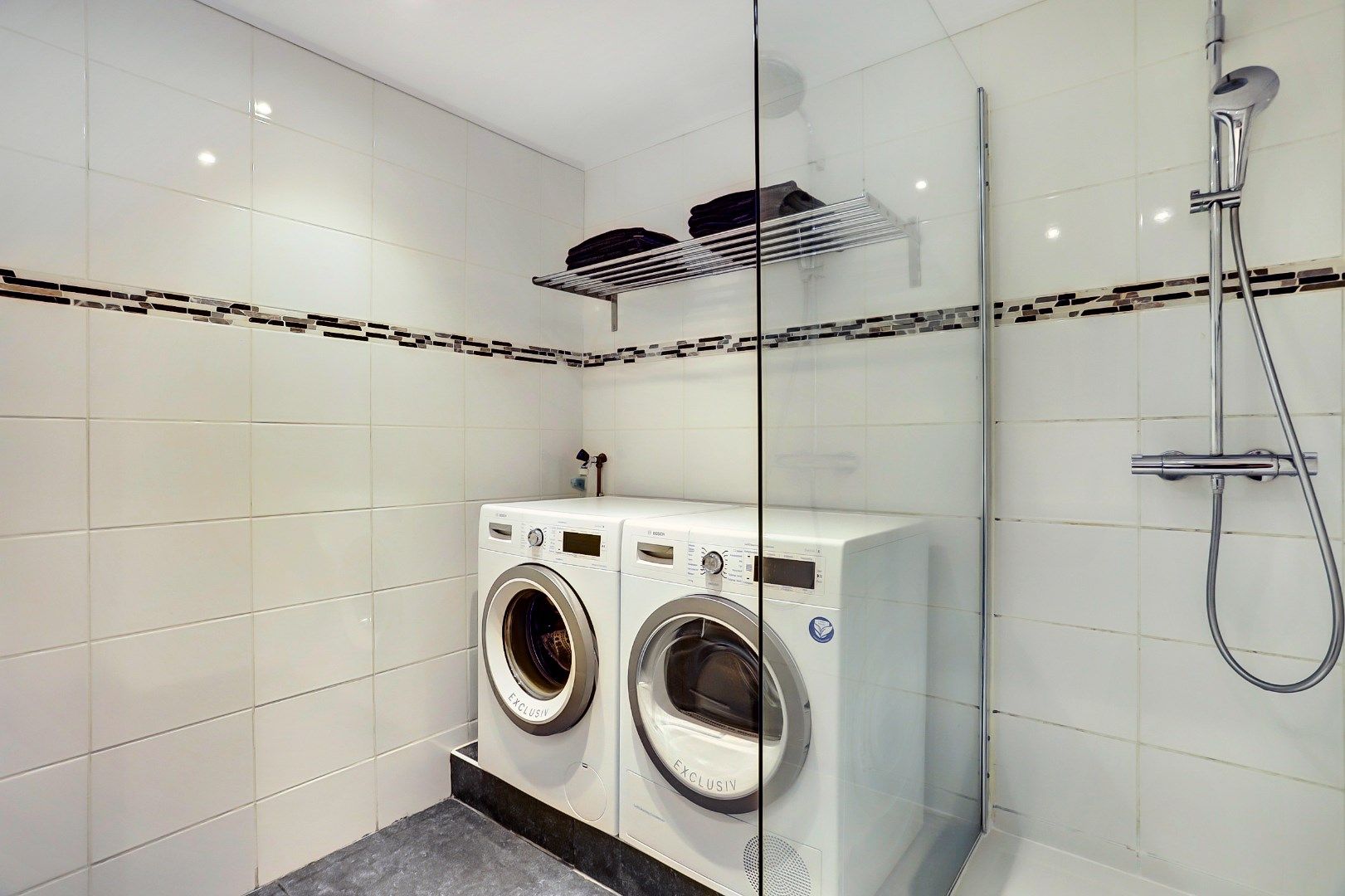 Foto 15 van Herman Gorterplaats 145