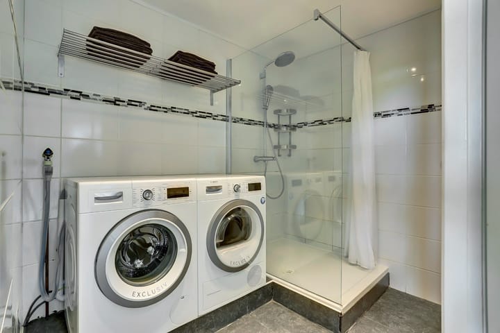 Foto 16 van Herman Gorterplaats 145