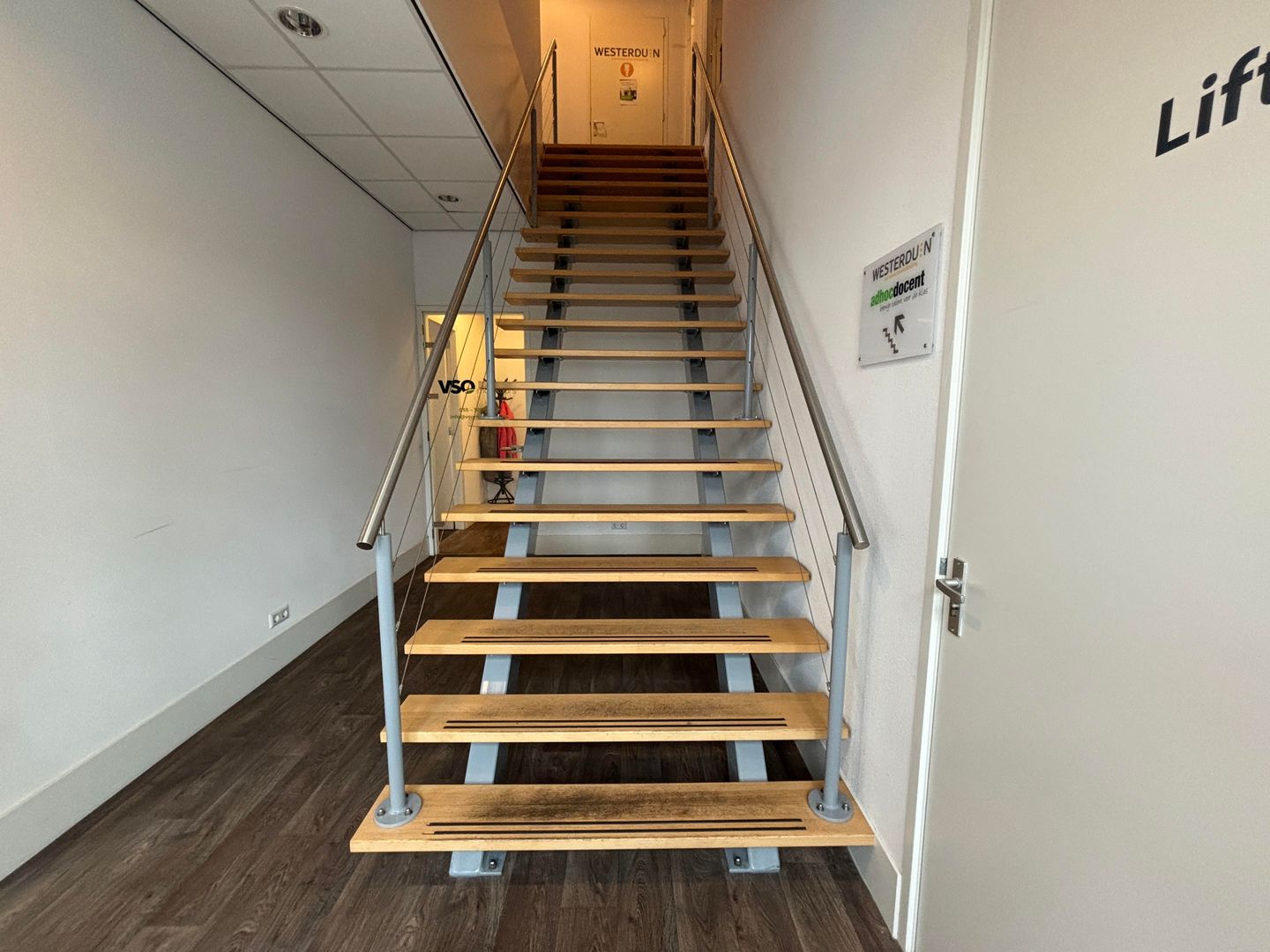 View photo 4 of Laan van het Omniversum 16