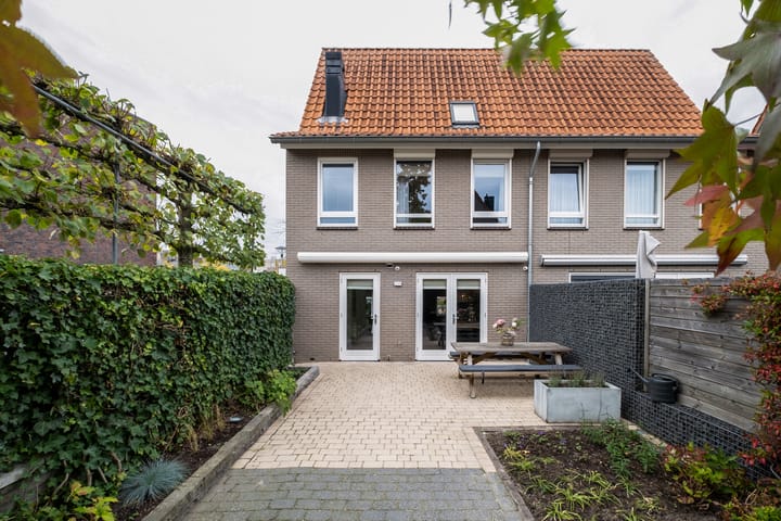 Foto 29 van Bosuilstraat 12