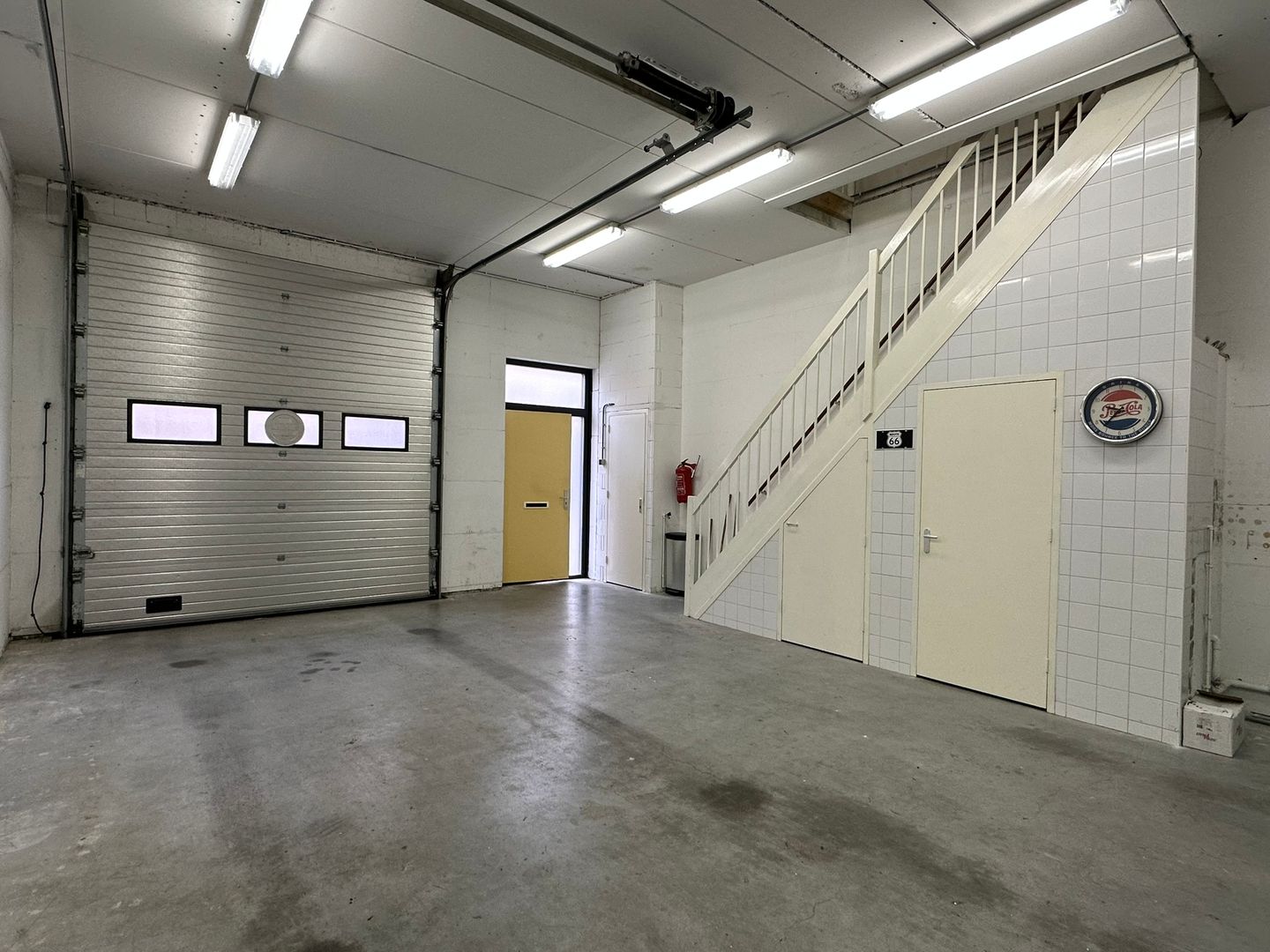 View photo 3 of Parallelweg 23