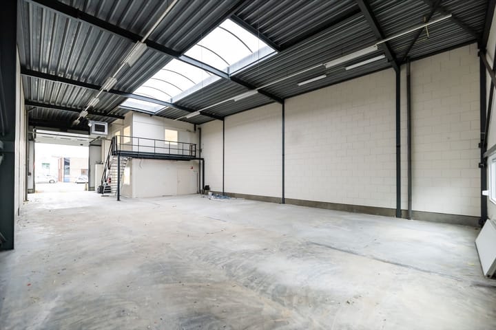 Minervum 7378, Breda