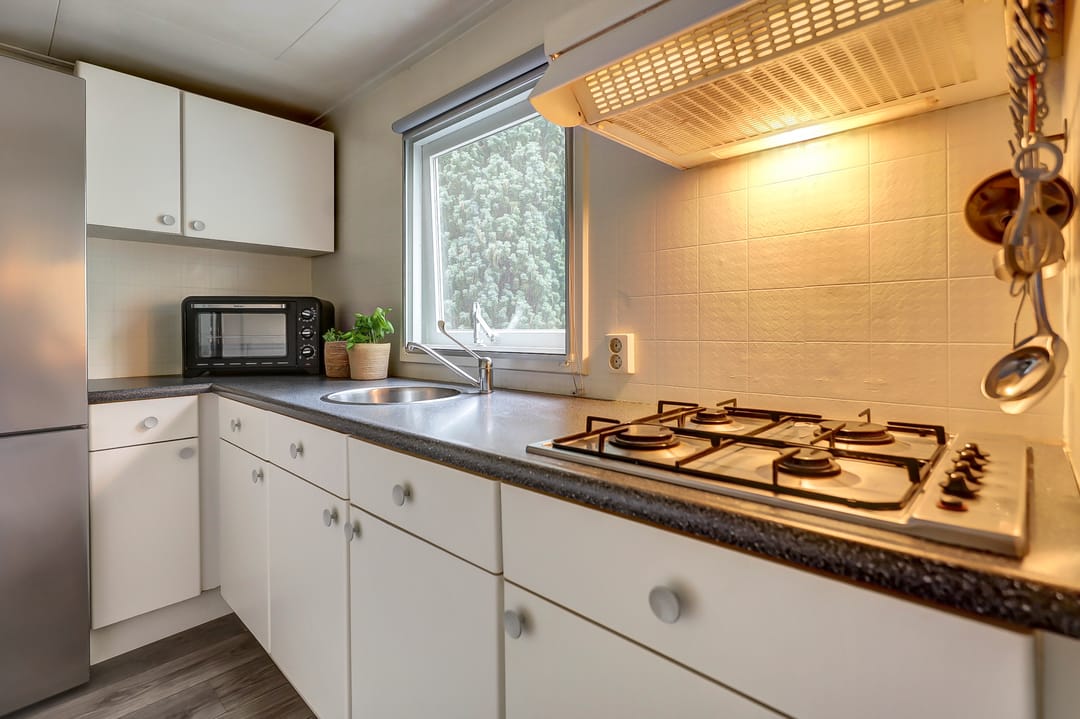 Photo 16 of Posthoornseweg 6-69