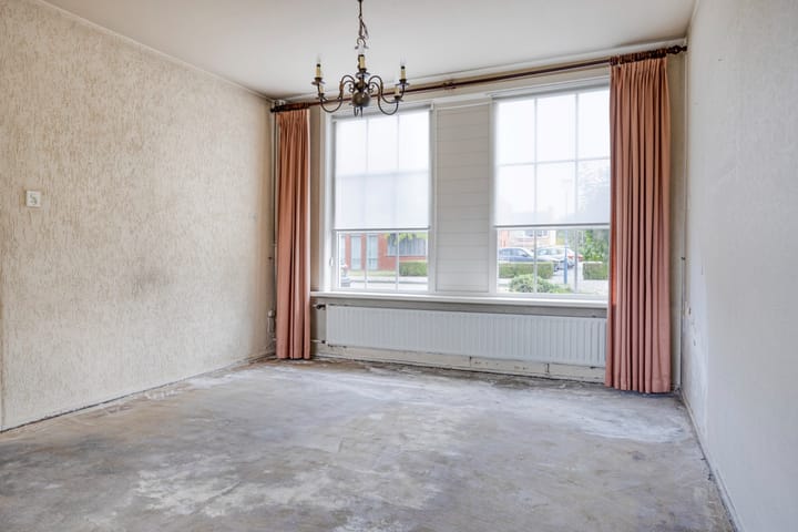 Photo 5 of Burgemeester van Zuijenstraat 23